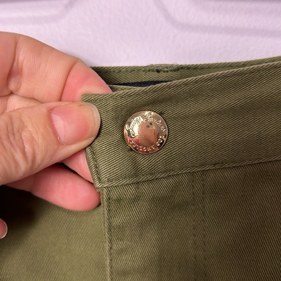 Juicy Couture Army Green Skirt - Picture 4 of 12